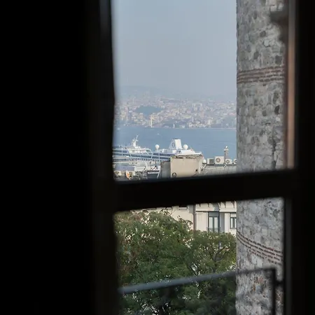 Hotel Anemon Koleksiyon Galata 4*