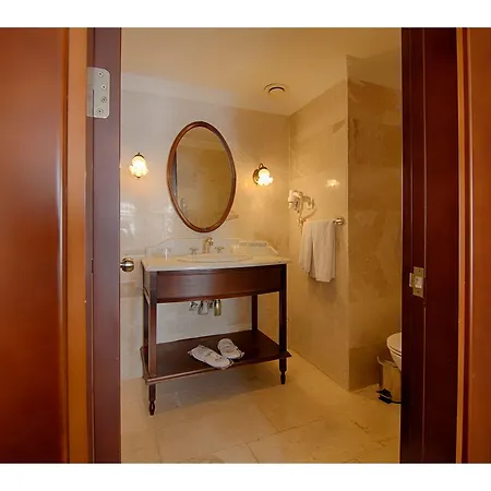 Anemon Koleksiyon Galata 3*