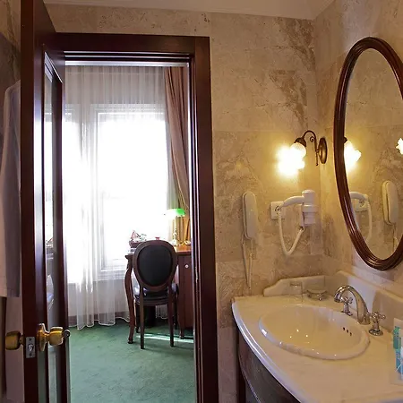 Anemon Koleksiyon Galata 4* Istanbul
