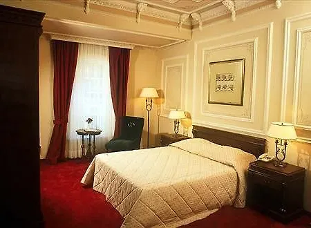 Anemon Koleksiyon Galata Hotel 4*